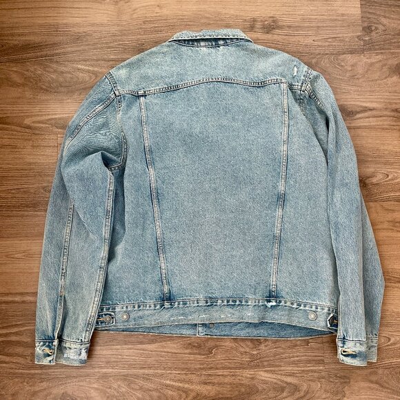 Old Navy Oversized Distressed Jean Jacket Size XL - Picture 3 of 5